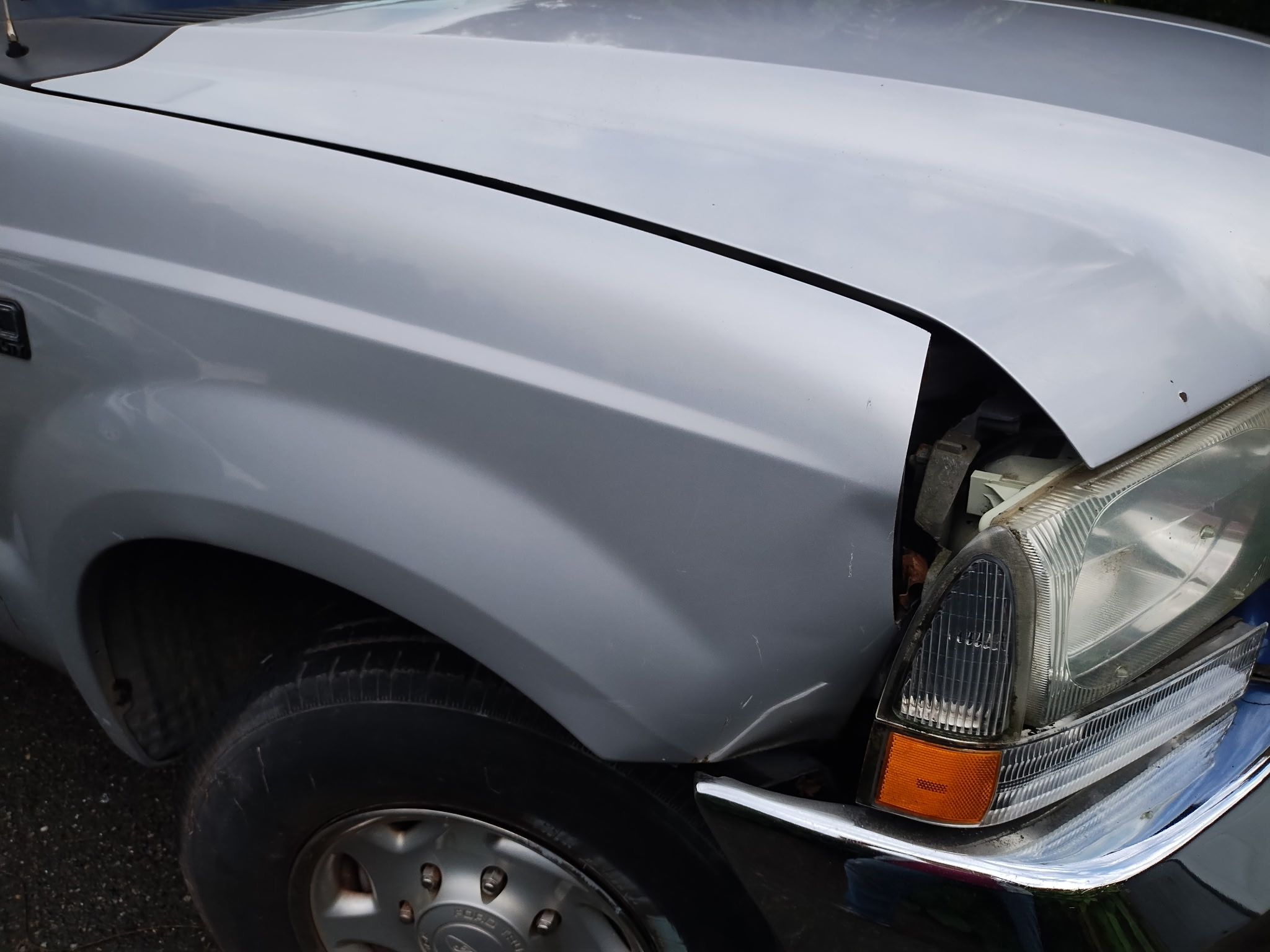 Used 2004 Ford F250 XL RWD image 9