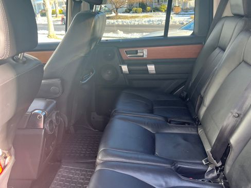 Used 2011 Land Rover LR4 HSE LUX image 19