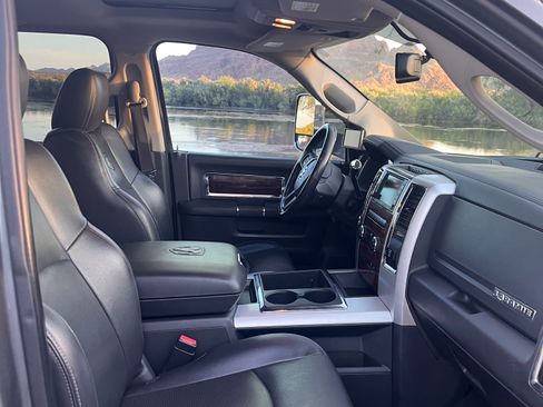 Used 2012 RAM 3500 Laramie w/ Cold Weather Group AWD/4WD image 11