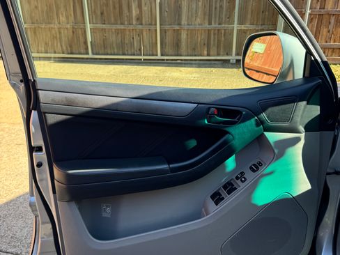 Used 2007 Toyota 4Runner Sport image 23