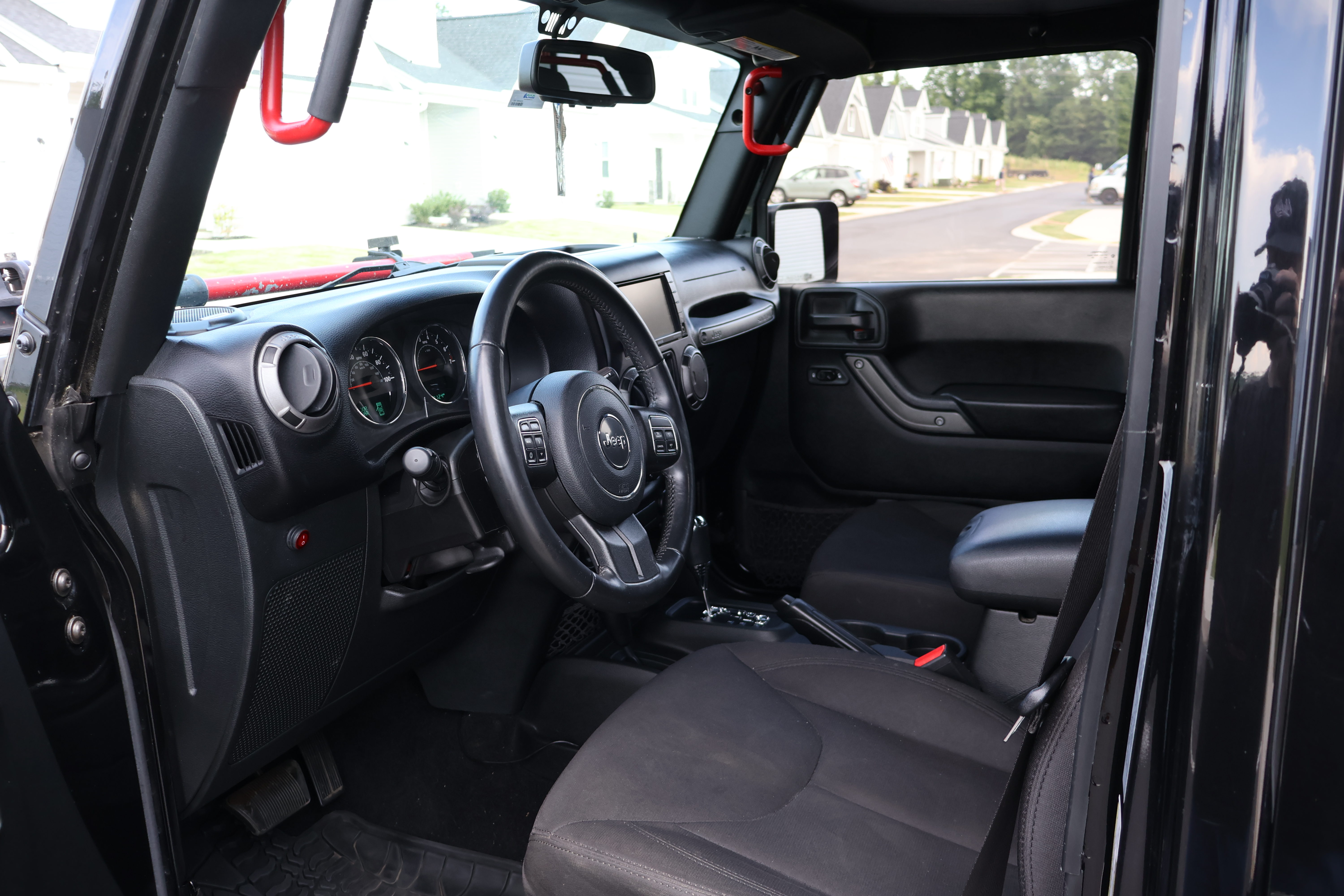 Used 2017 Jeep Wrangler Unlimited Sport w/ Quick Order Package 24S AWD/4WD image 13