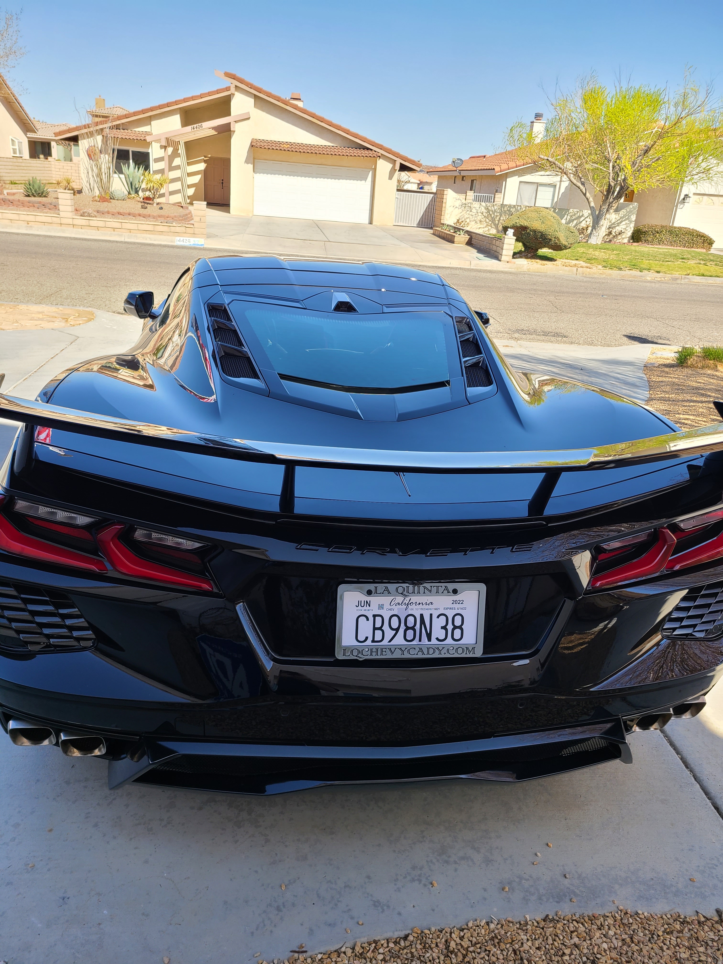 Used 2022 Chevrolet Corvette Stingray Preferred Cpe w/ Z51 Performance Package RWD image 1