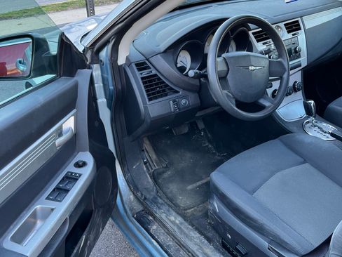 Used 2009 Chrysler Sebring LX w/ Convenience Group image 9