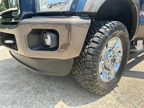 Used 2016 Ford F350 King Ranch w/ FX4 Off-Road Package AWD/4WD image 15
