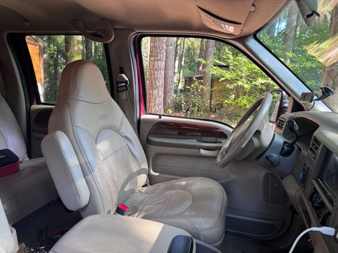 Used 2000 Ford F350 4x4 Crew Cab DRW Super Duty image 6