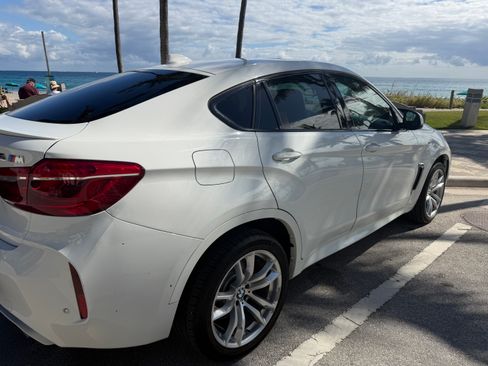 Used 2016 BMW X6 M Sport Utility 4D image 12