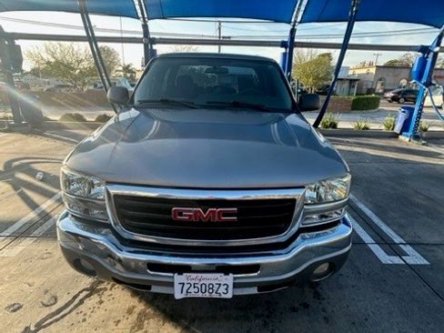 Used 2006 GMC Sierra 1500 SL image 12