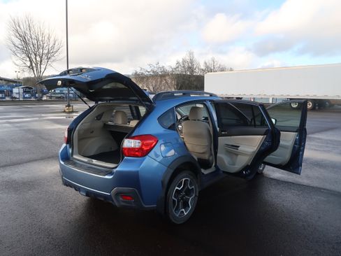 Used 2015 Subaru Crosstrek 2.0i Premium image 6