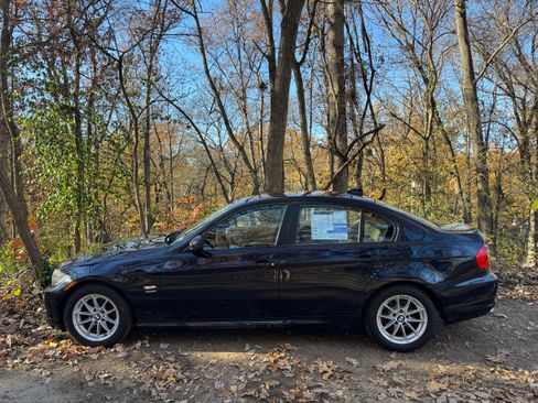 Used 2010 BMW 328i xDrive Sedan image 14