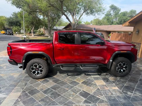 Used 2026 GMC Canyon AT4X AWD/4WD image 6