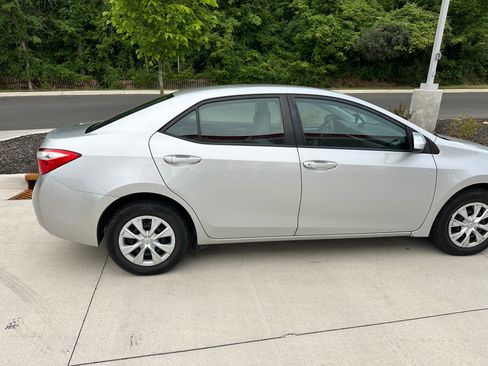 Used 2014 Toyota Corolla L image 21
