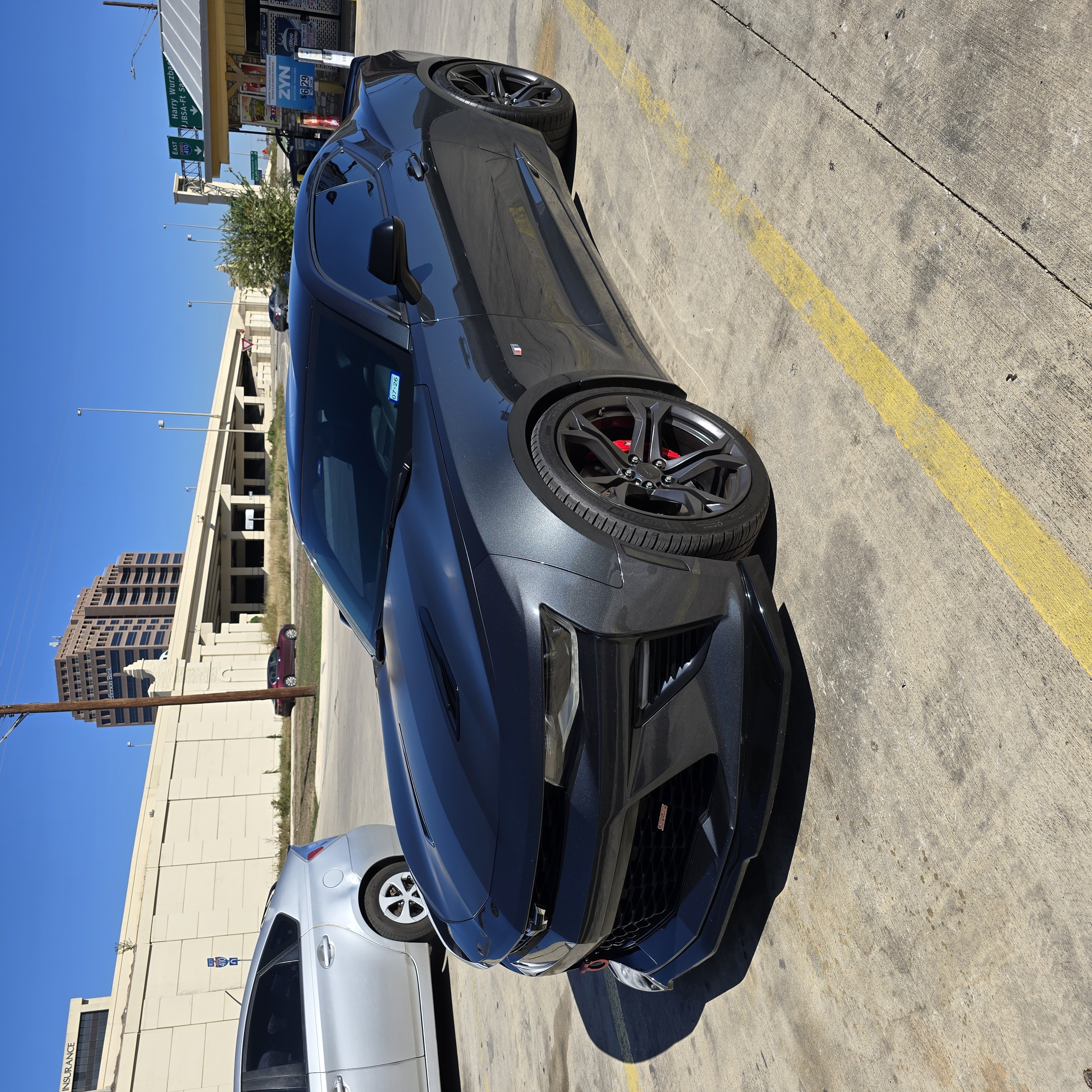Used 2018 Chevrolet Camaro SS RWD image 4