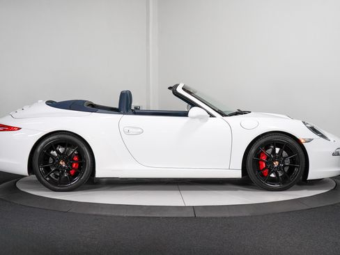 Used 2013 Porsche 911 Carrera S image 6