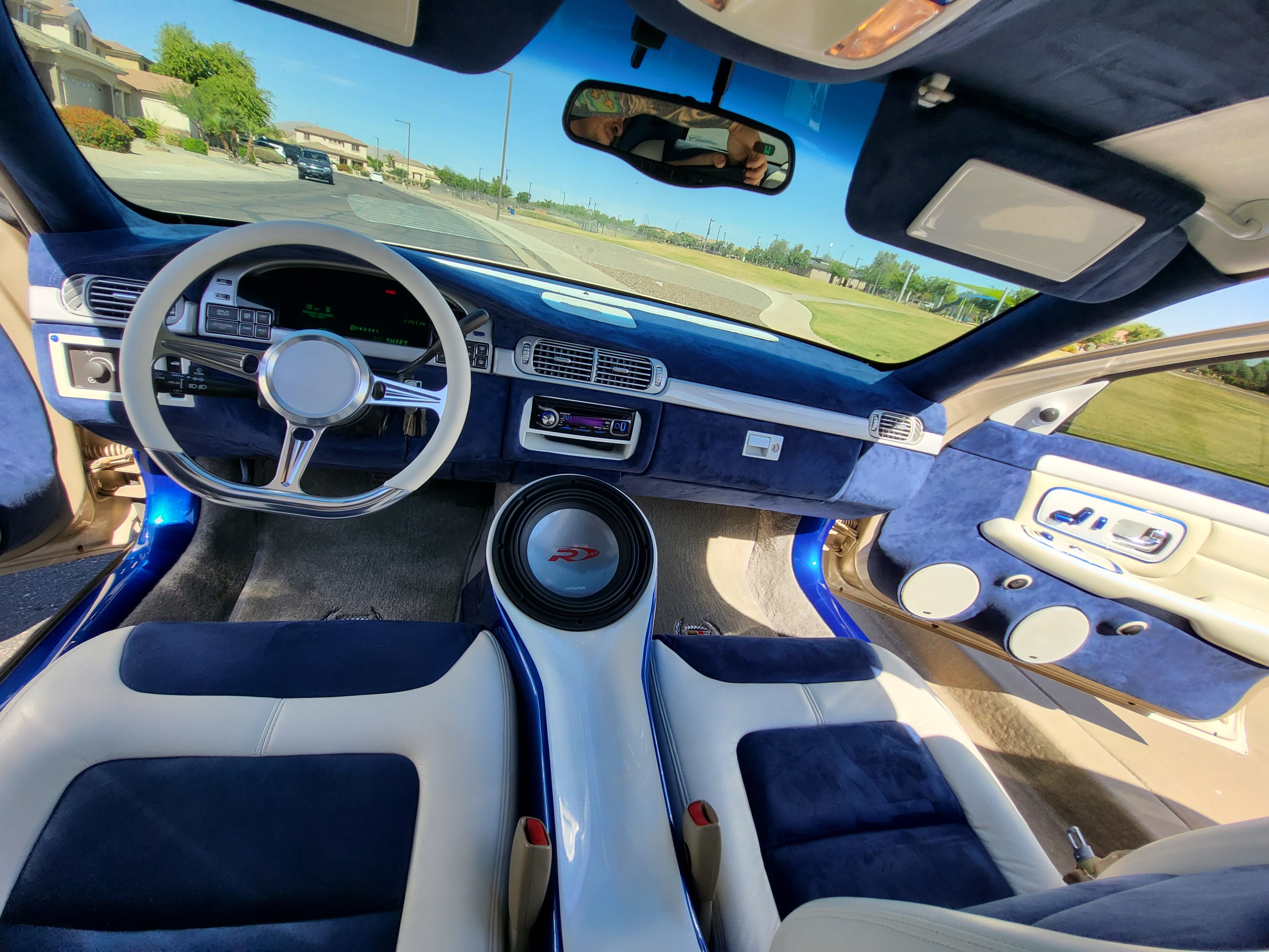 Used 1998 Cadillac De Ville FWD image 9