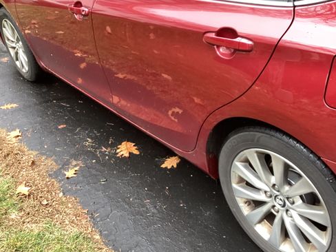 Used 2015 Toyota Camry XLE image 6