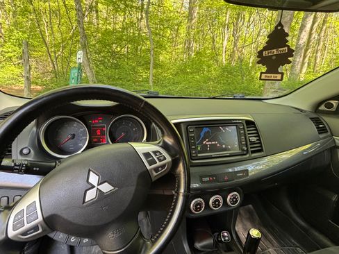 Used 2009 Mitsubishi Lancer GTS FWD image 13