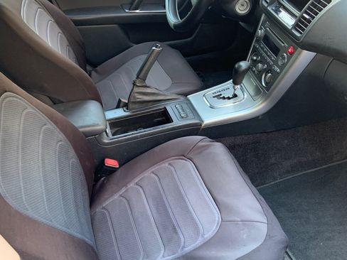 Used 2005 Subaru Outback 2.5i image 4