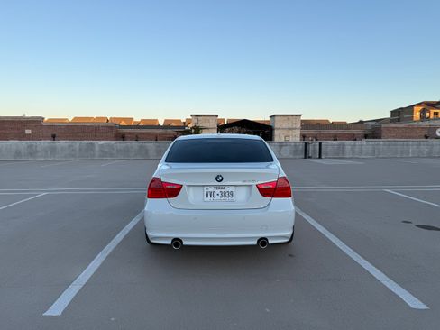 Used 2011 BMW 335i Sedan image 8