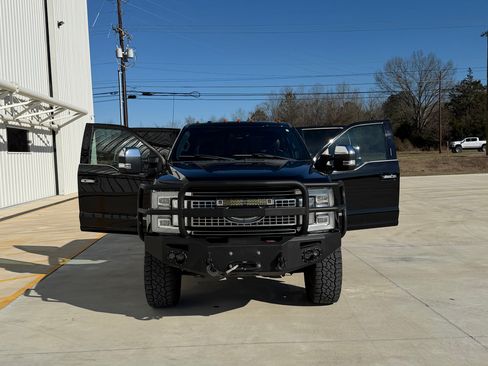 Used 2018 Ford F350 Platinum w/ Platinum Ultimate Package image 10