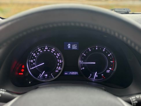 Used 2012 Lexus IS 250C image 11