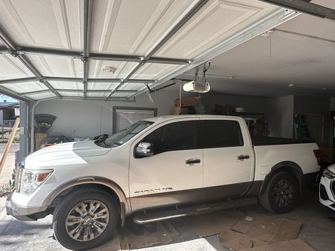 Used 2019 Nissan Titan Platinum Reserve w/ Platinum Utility Package image 27