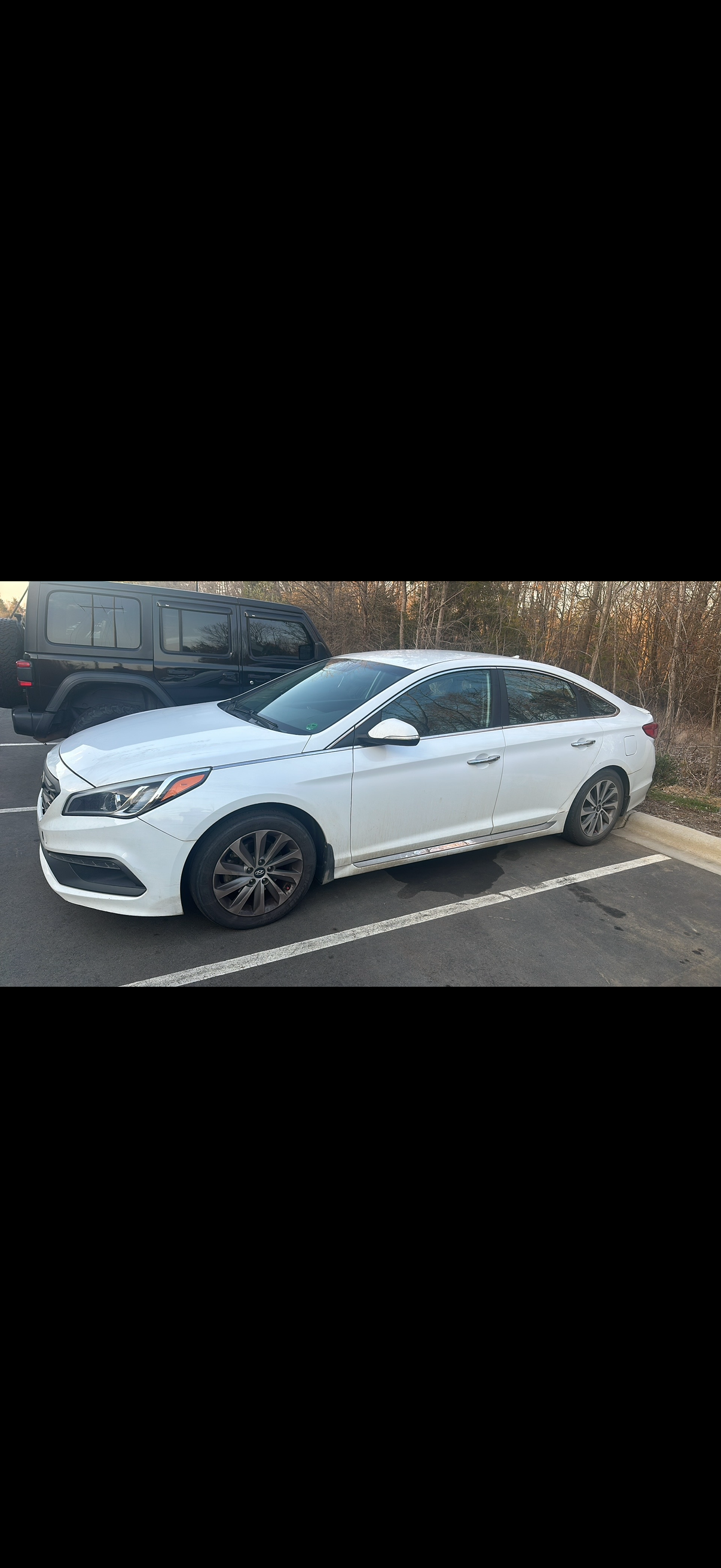 Used 2015 Hyundai Sonata Sport w/ Option Group 04 FWD image 1
