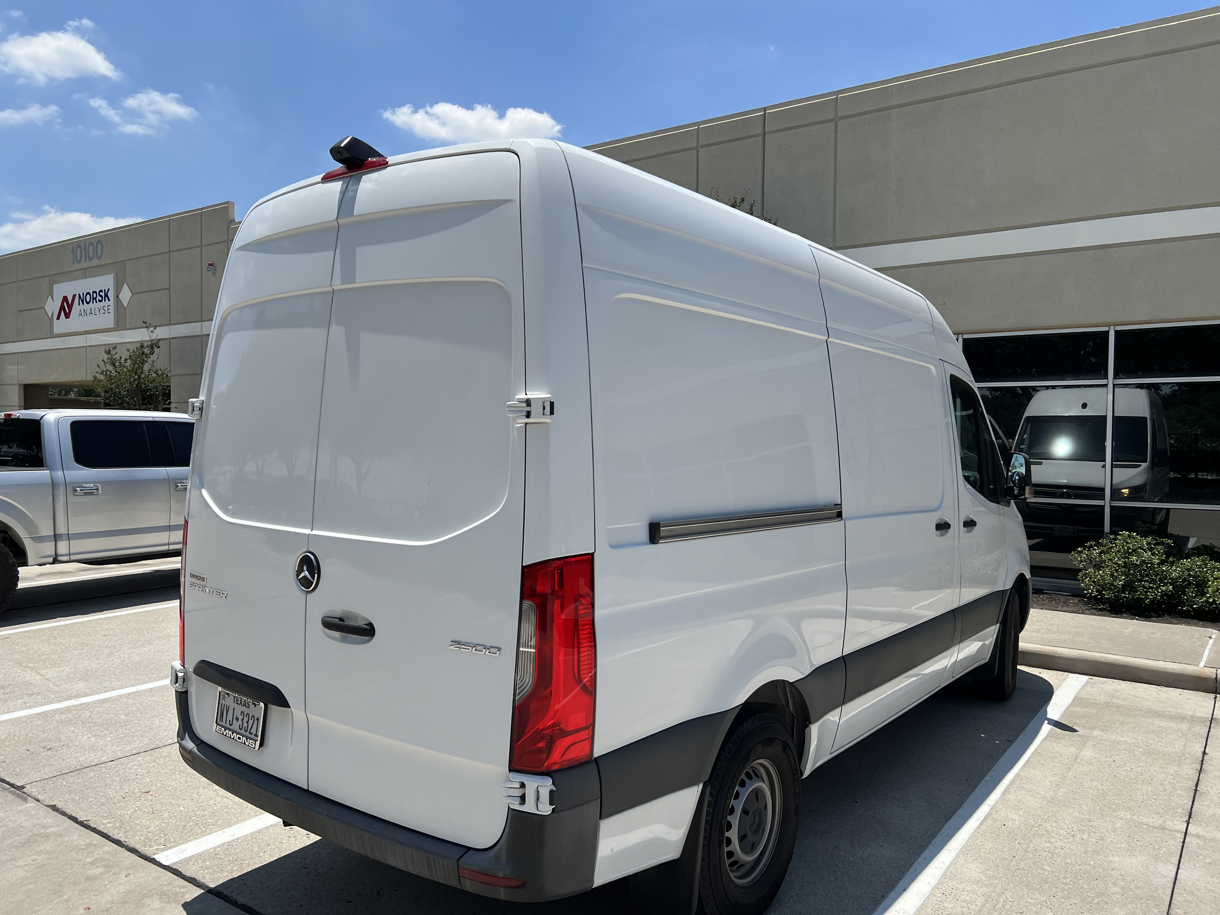 Used 2021 Mercedes-Benz Sprinter 2500 image 5