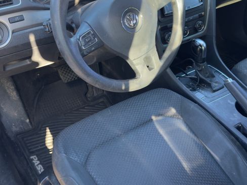 Used 2014 Volkswagen Passat 1.8T S image 8