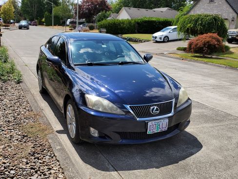 Used 2010 Lexus IS 250 AWD image 1