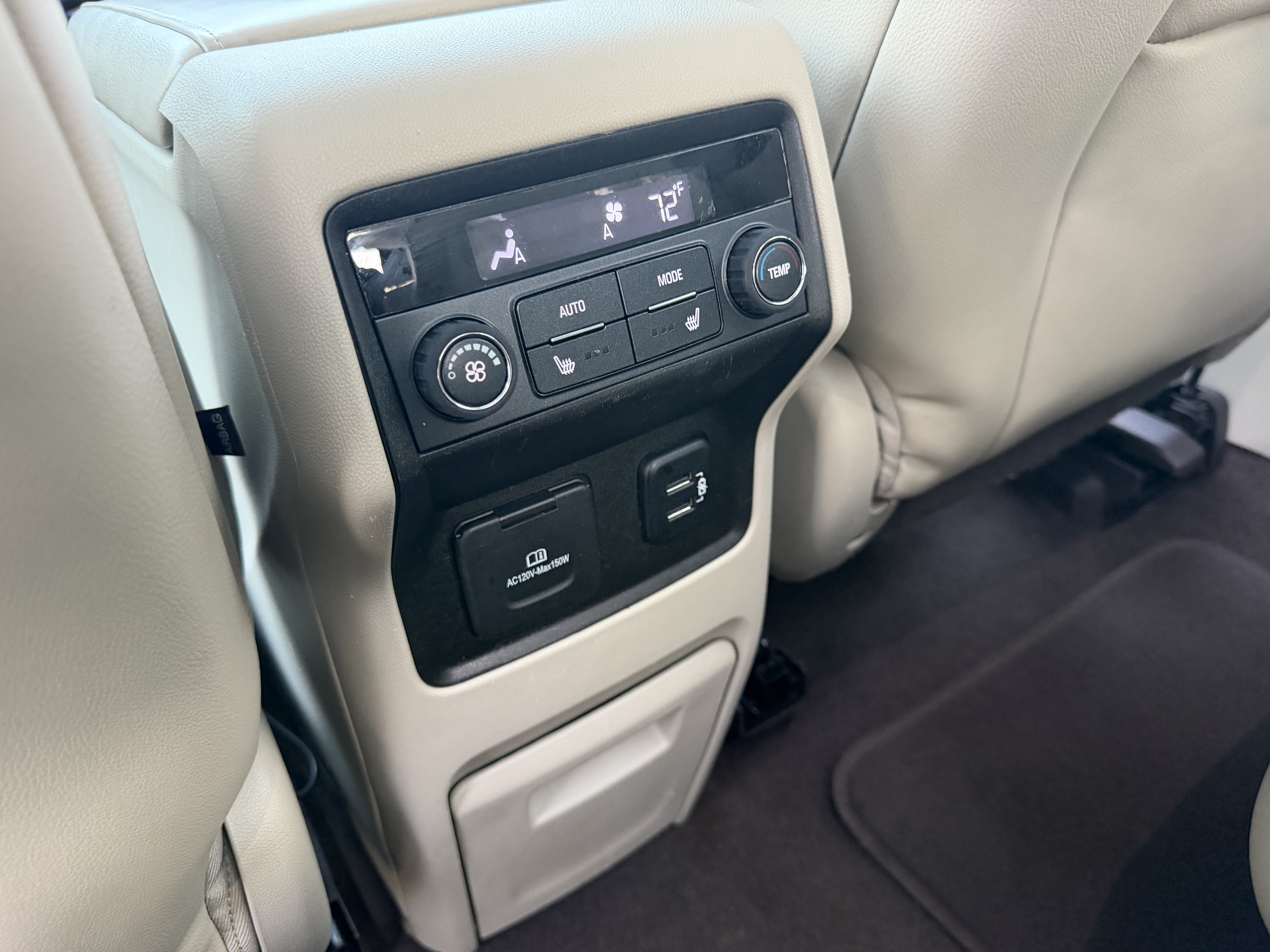 Used 2017 GMC Acadia Denali w/ Technology Package FWD image 24