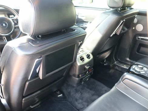 Used 2011 Rolls-Royce Ghost image 19