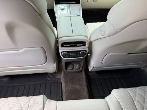 Used 2024 Genesis GV80 3.5T w/ Prestige Package image 13