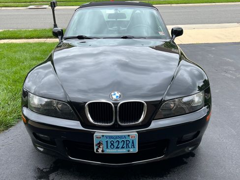 Used 2002 BMW Z3 2.5i image 1