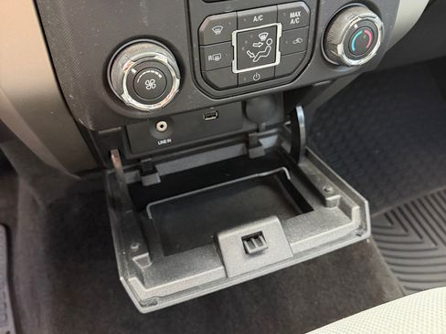 Used 2014 Ford F150 XLT w/ Equipment Group 302A Luxury image 23