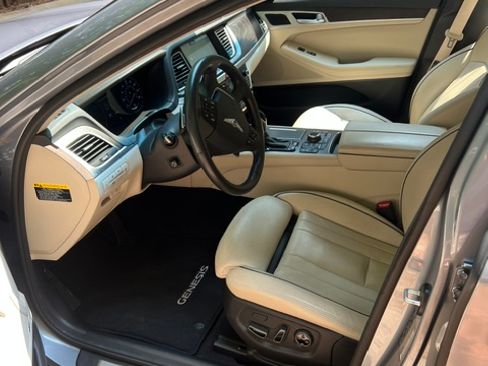 Used 2017 Genesis G80 5.0 Ultimate RWD image 14