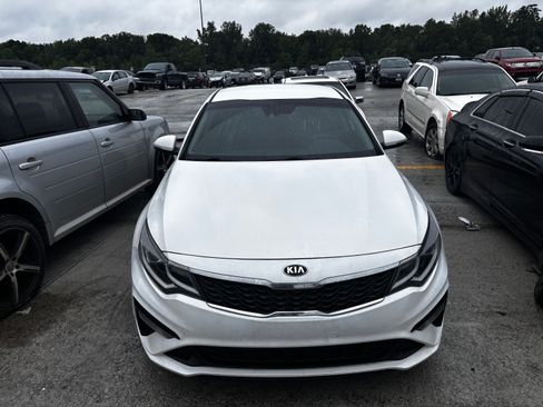 Used 2019 Kia Optima LX FWD image 1