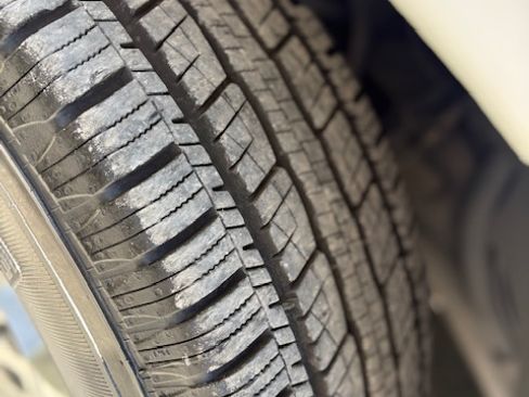 Used 2013 Chevrolet Tahoe LT image 22