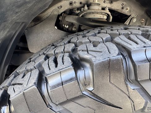 Used 2011 Toyota Tacoma 4x4 Access Cab V6 w/ TRD Off-Road Pkg image 20