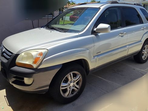 Used 2007 Kia Sportage EX AWD/4WD image 10