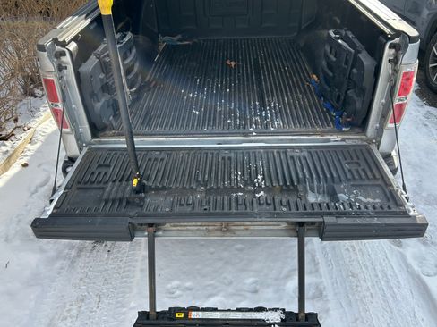 Used 2013 Ford F150 Platinum image 9