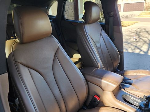 Used 2015 Lincoln MKC FWD w/ Equipment Group 102A Reserve image 14