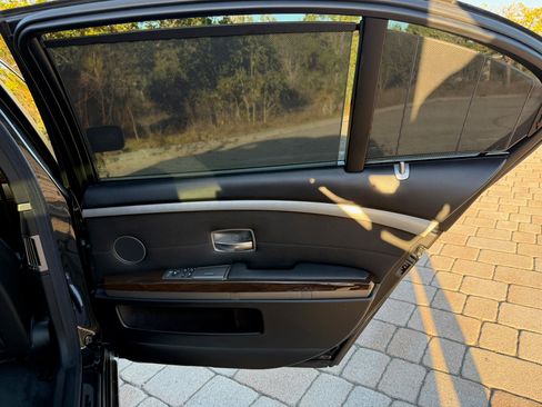 Used 2008 BMW 750Li image 25