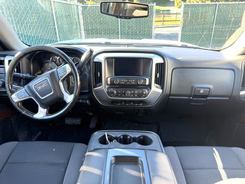 Used 2015 GMC Sierra 1500 SLE w/ SLE Value Package image 6