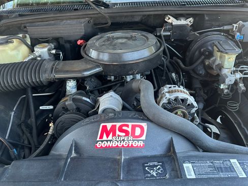 Used 1992 Chevrolet Silverado 1500 2WD Regular Cab image 16