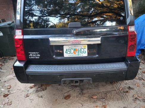 Used 2006 Jeep Commander Limited image 4