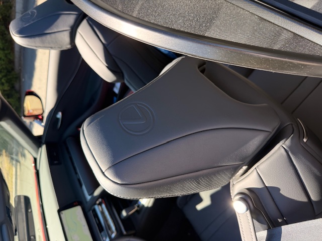 Used 2026 Lexus LC 500 Convertible w/ Touring Package RWD image 19