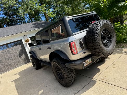 Used 2022 Ford Bronco Badlands image 27