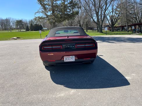 Used 2022 Dodge Challenger SRT Hellcat Redeye RWD image 5