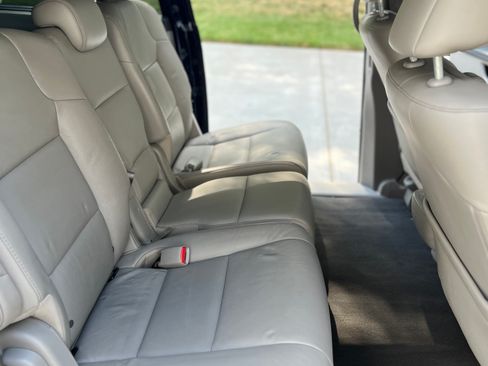 Used 2016 Honda Odyssey EX-L image 12