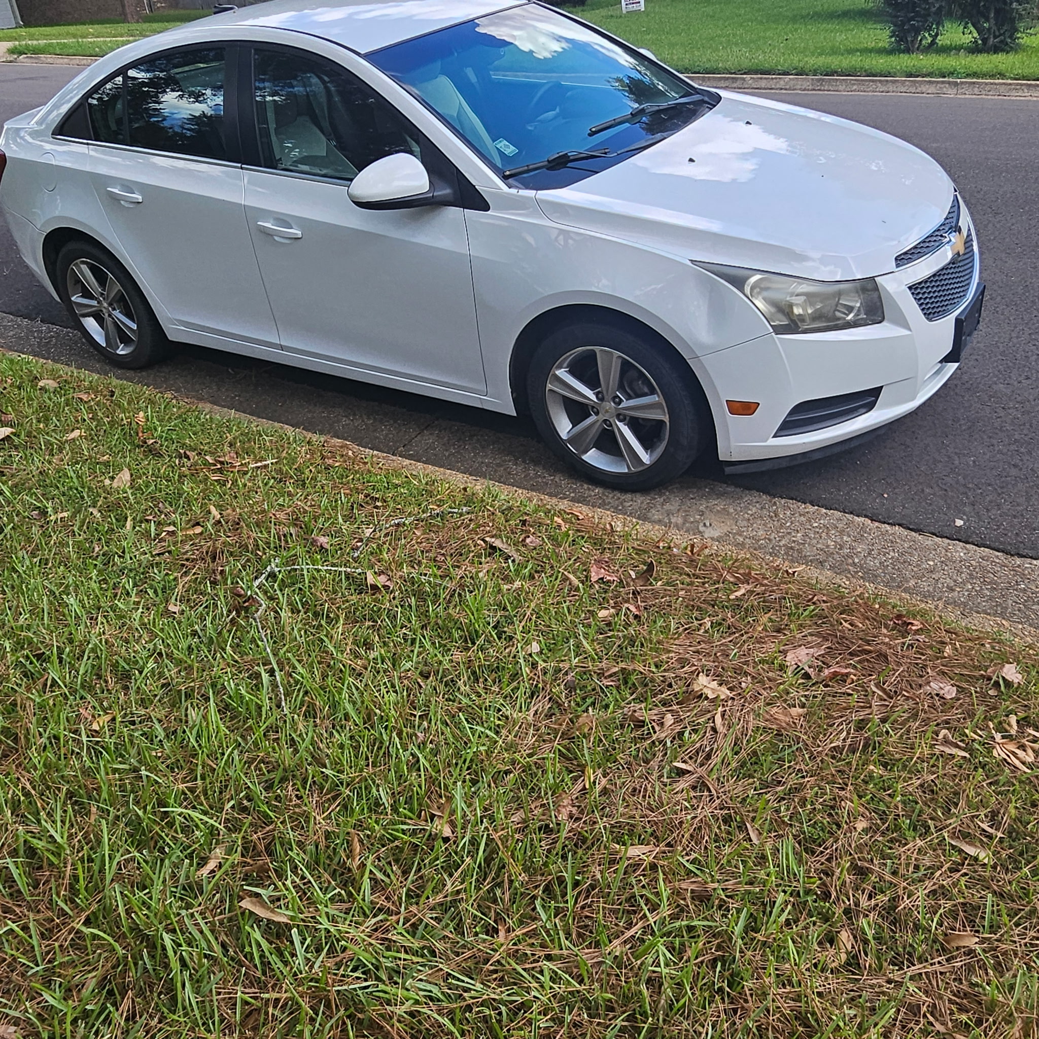 Used 2012 Chevrolet Cruze LT FWD image 8